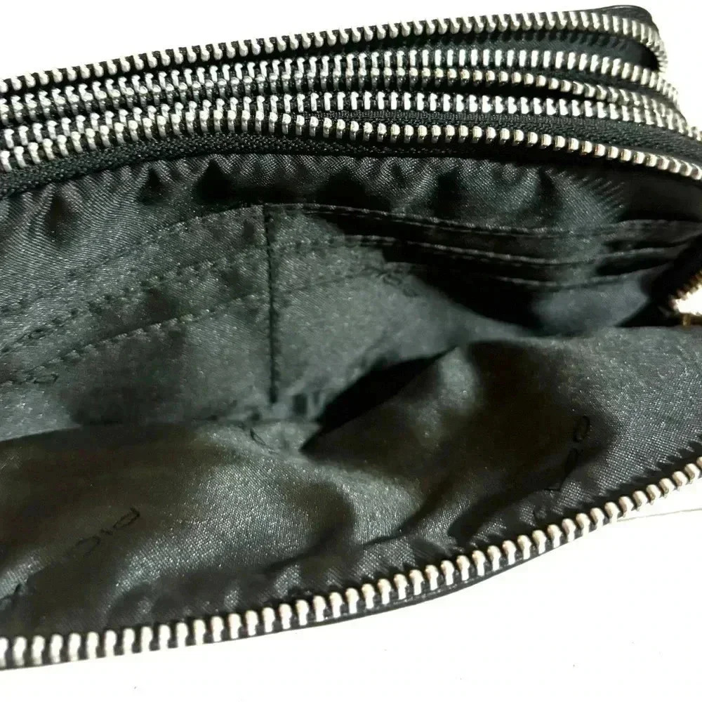 Piquardo black  unisex leather crossbody/ fanny pack/ wristlet bag - Picture 13 of 15